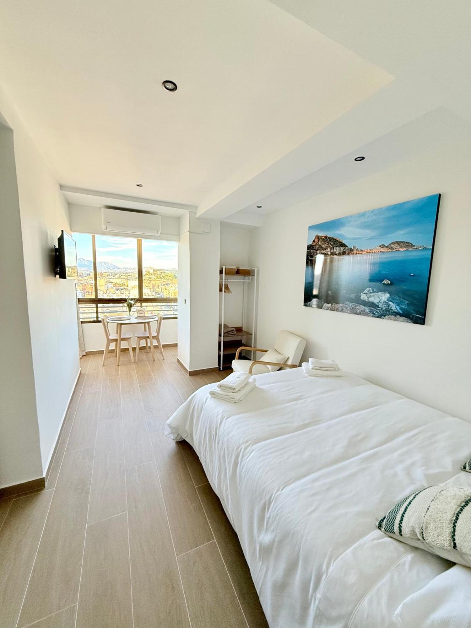 Apartament 18Th Floor City Center Riscal Alicante Luaran gambar